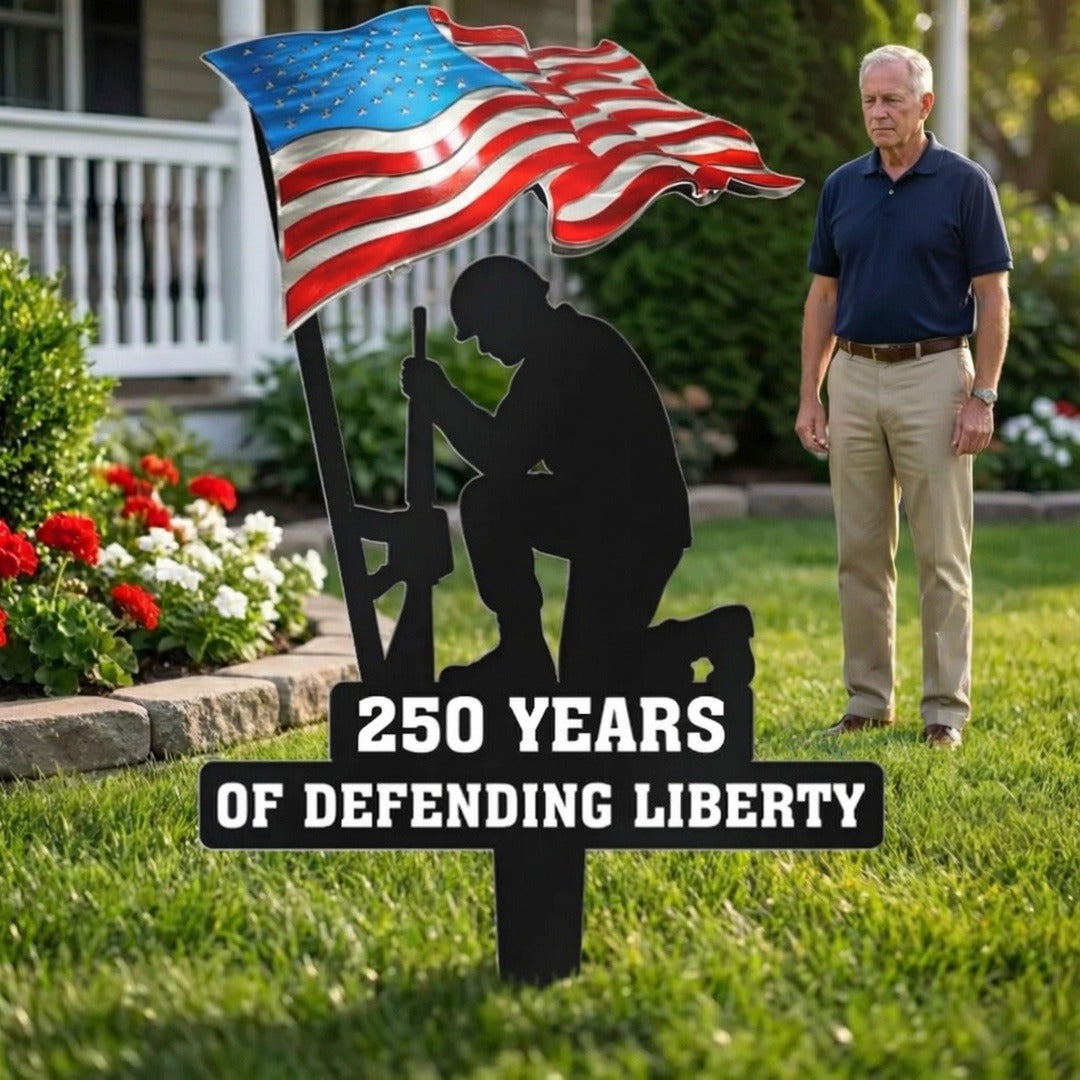 🪖🪖250 Years of Defending Liberty Metal Garden Stake